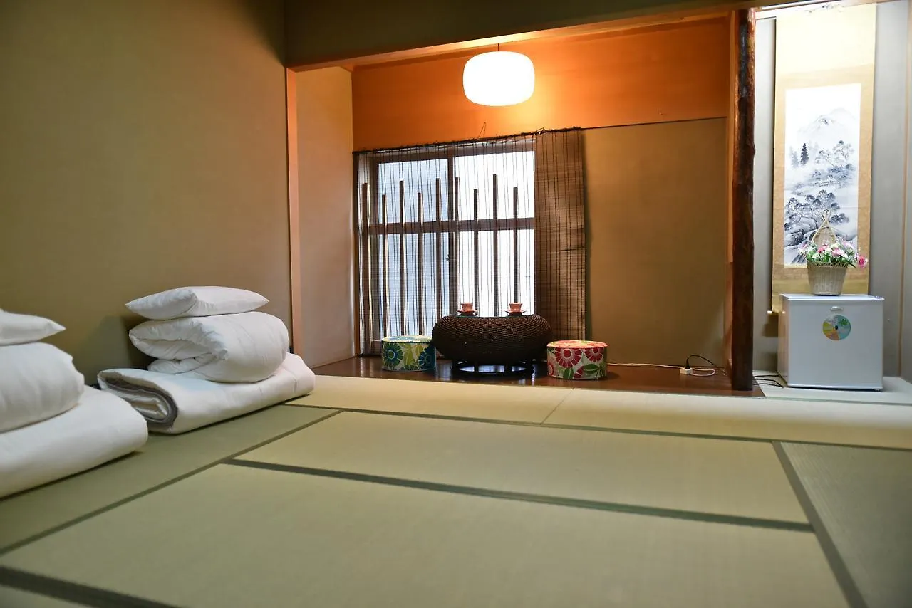 Guest House 168 Osaka Apartment